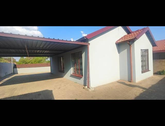 3 BEDROOM HOUSE FOR SALE IN ELANDSPOORT